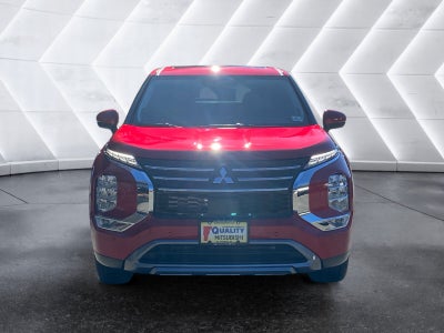 2027 Mitsubishi Outlander SE