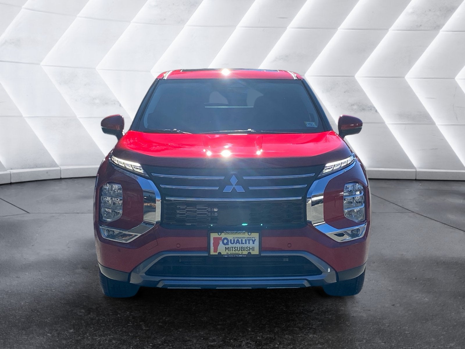 2027 Mitsubishi Outlander SE