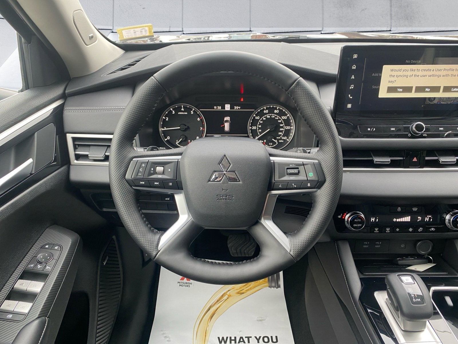 2026 Mitsubishi Outlander SE