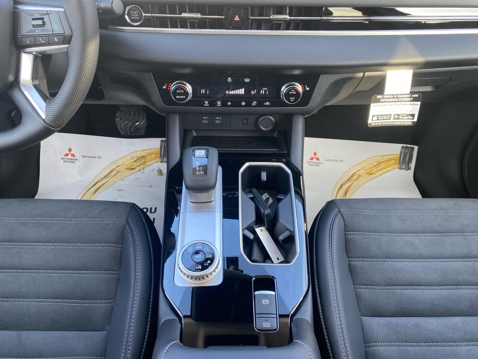 2026 Mitsubishi Outlander SE