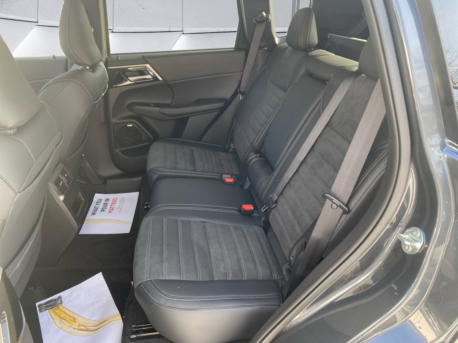 2026 Mitsubishi Outlander SE