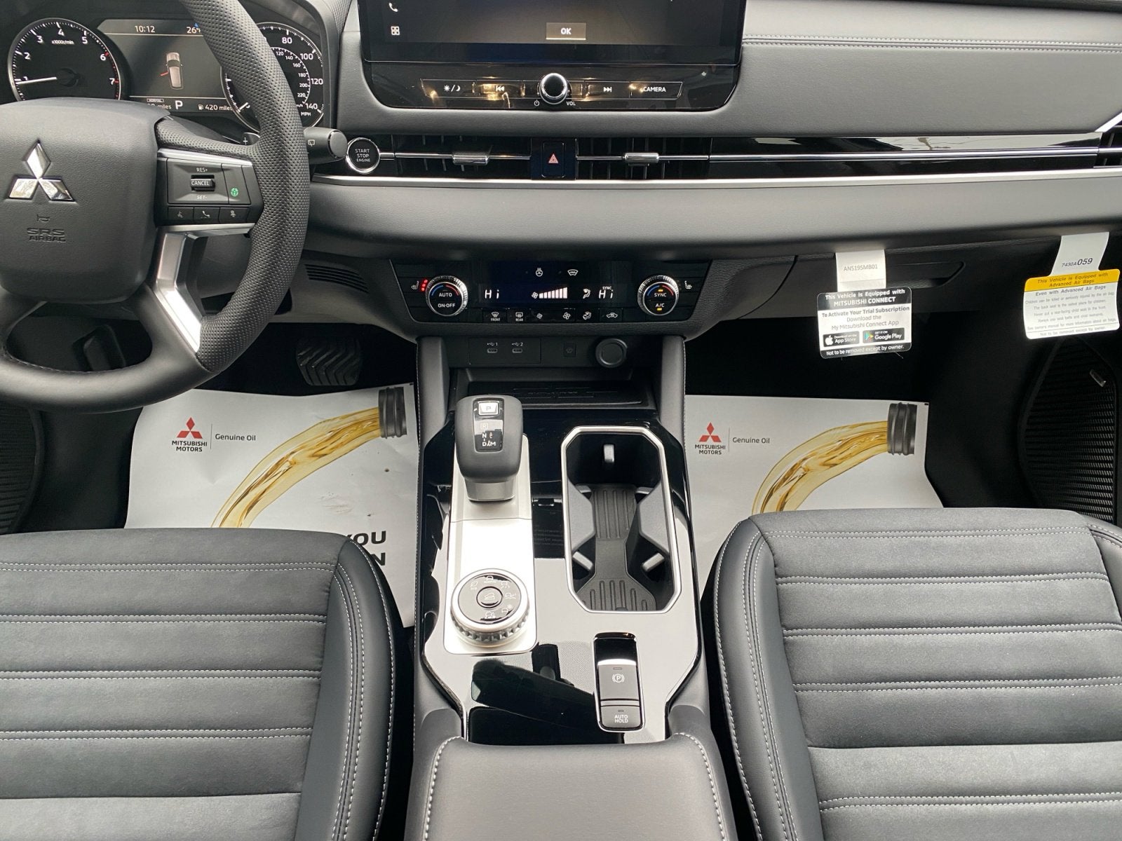 2026 Mitsubishi Outlander SE