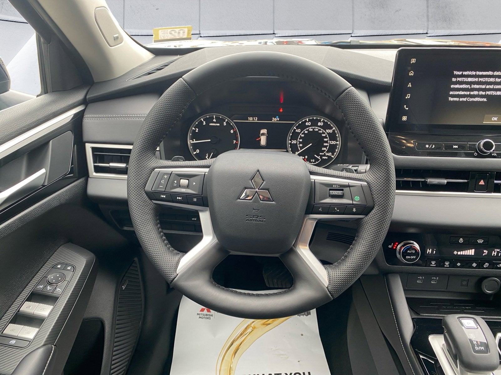 2026 Mitsubishi Outlander SE