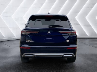 2026 Mitsubishi Outlander SE
