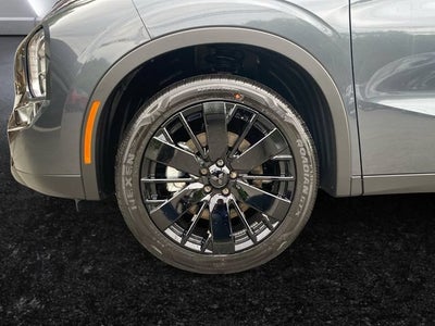2026 Mitsubishi Outlander LE