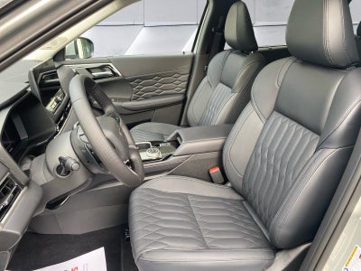 2025 Mitsubishi Outlander SEL