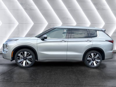 2025 Mitsubishi Outlander SEL