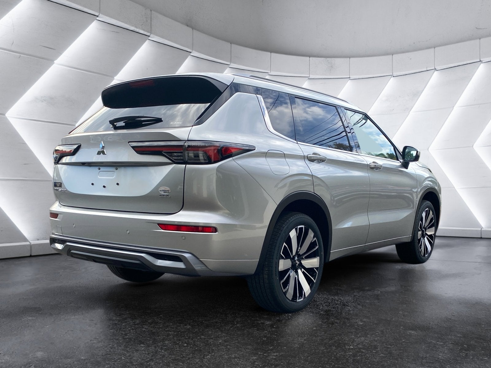 2025 Mitsubishi Outlander SEL