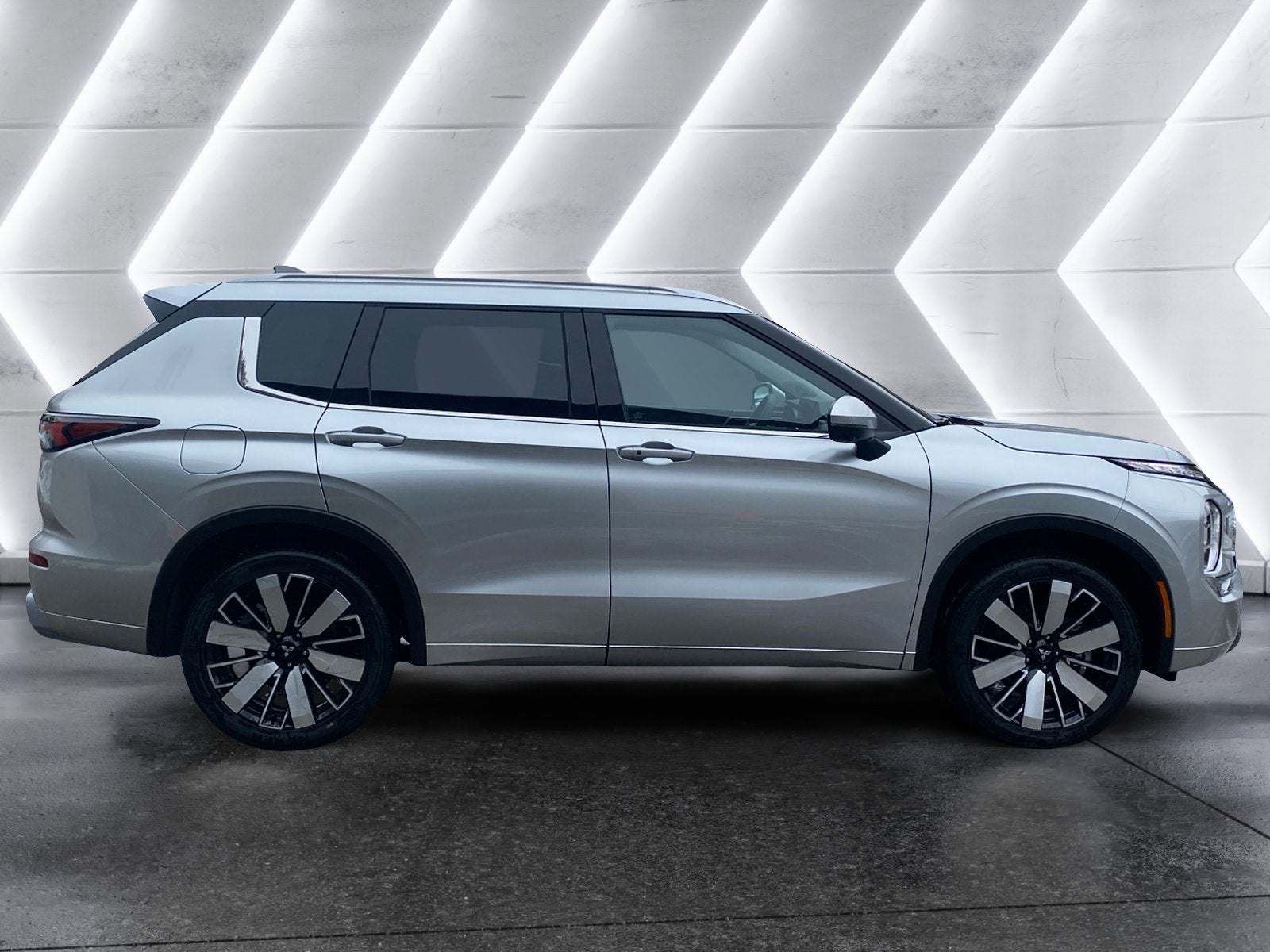 2026 Mitsubishi Outlander SEL