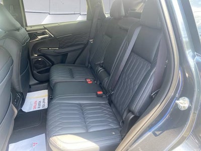 2026 Mitsubishi Outlander Plug-In Hybrid SEL