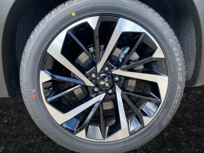 2025 Mitsubishi Outlander Plug-In Hybrid SEL Platinum Edition