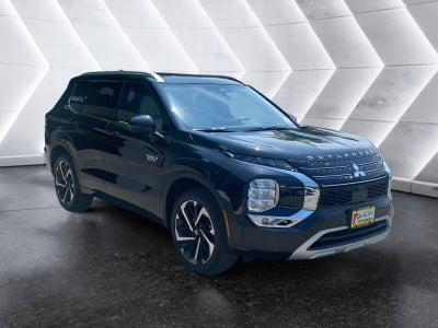 2025 Mitsubishi Outlander Plug-In Hybrid SEL