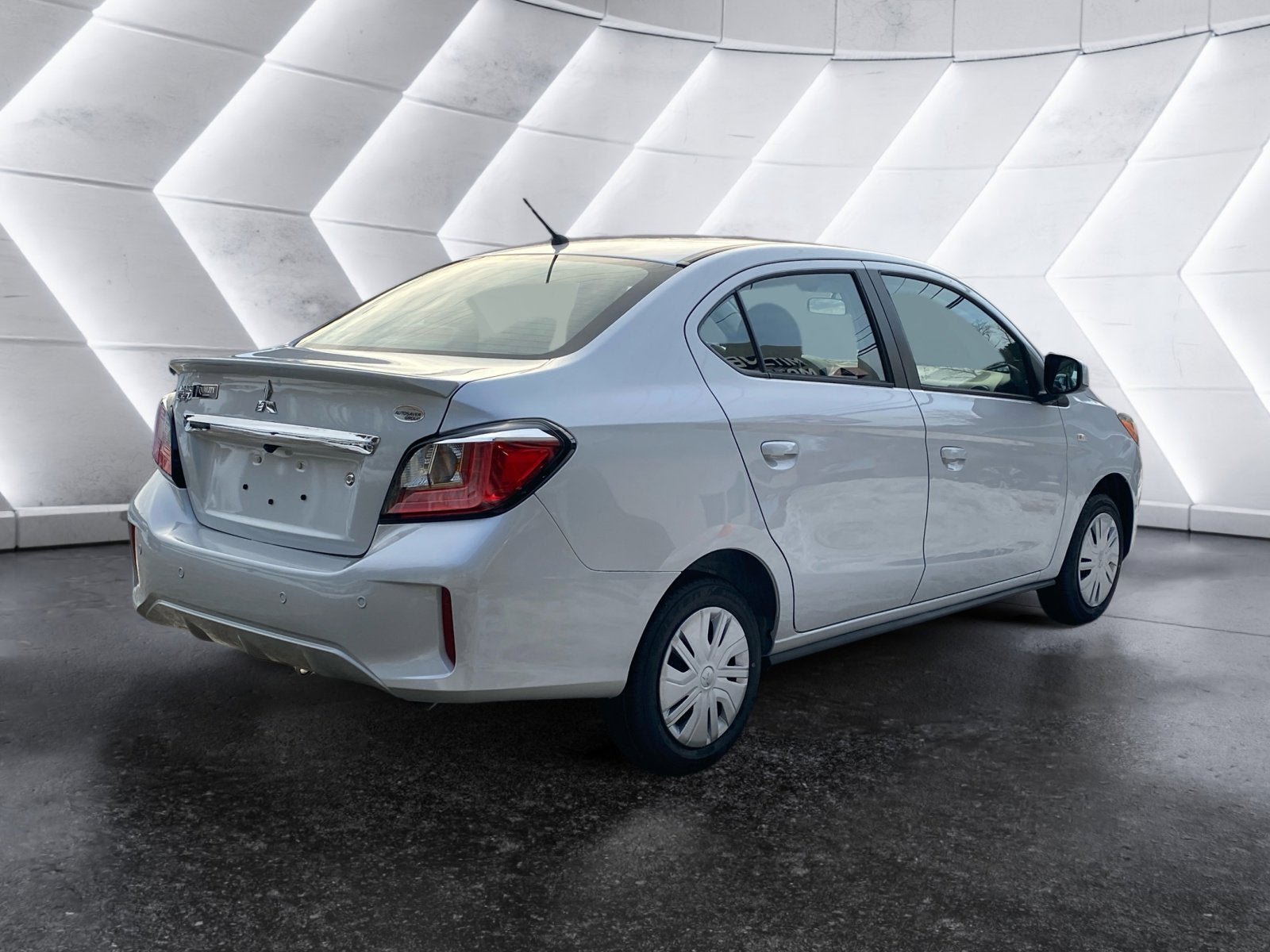 2024 Mitsubishi Mirage G4 ES