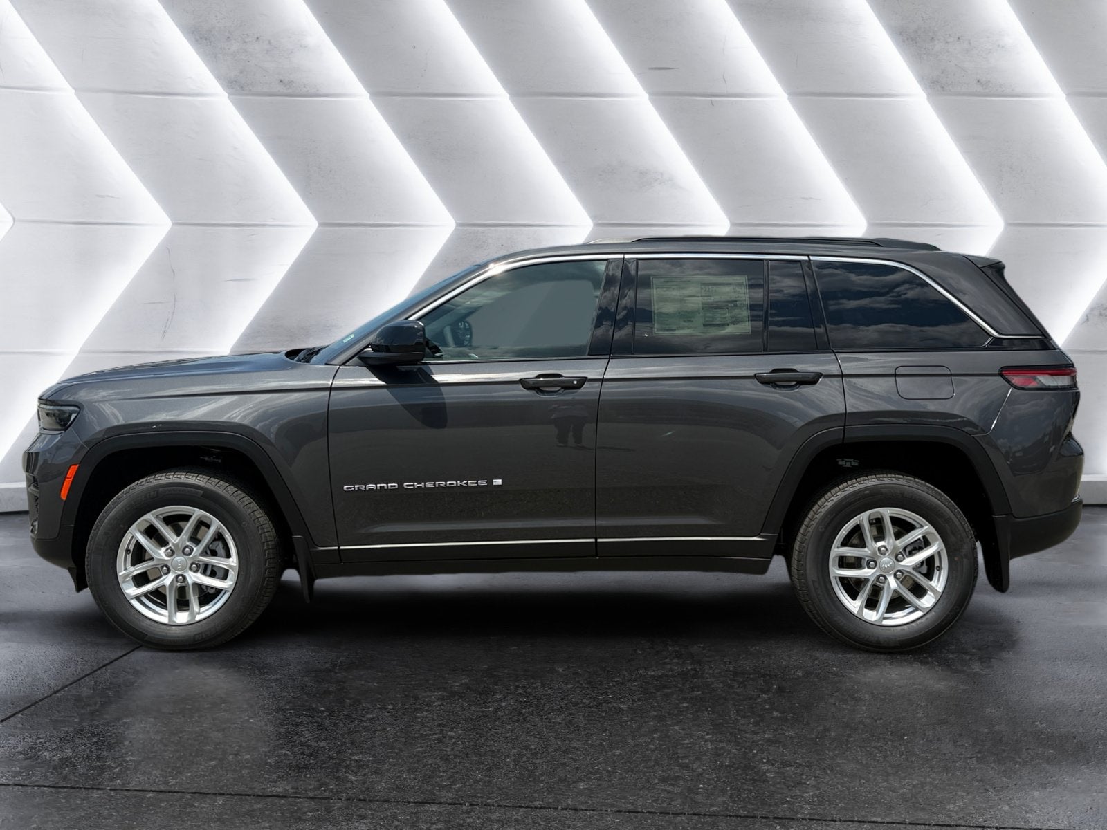 2026 Jeep Grand Cherokee Laredo X