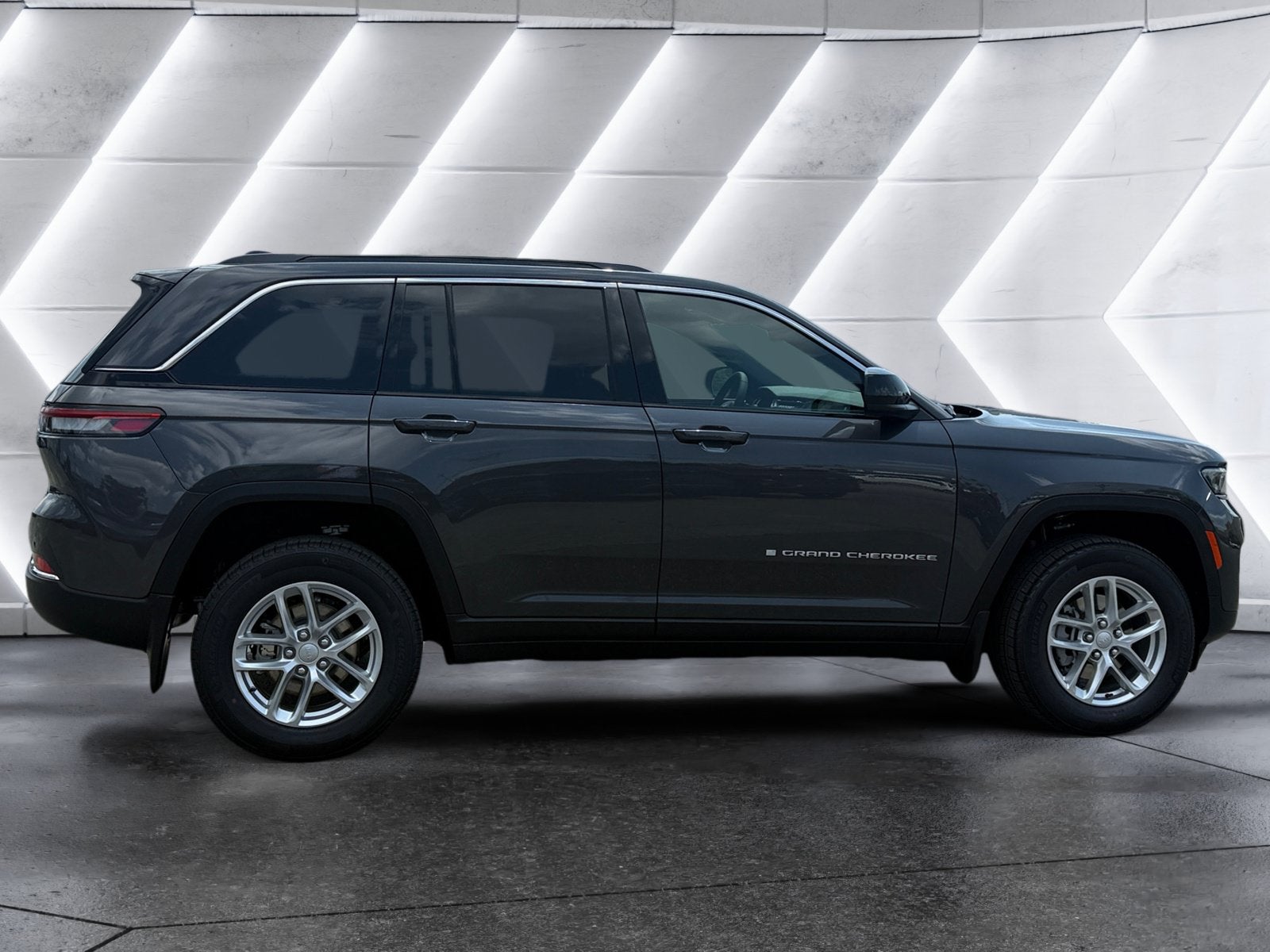2026 Jeep Grand Cherokee Laredo X