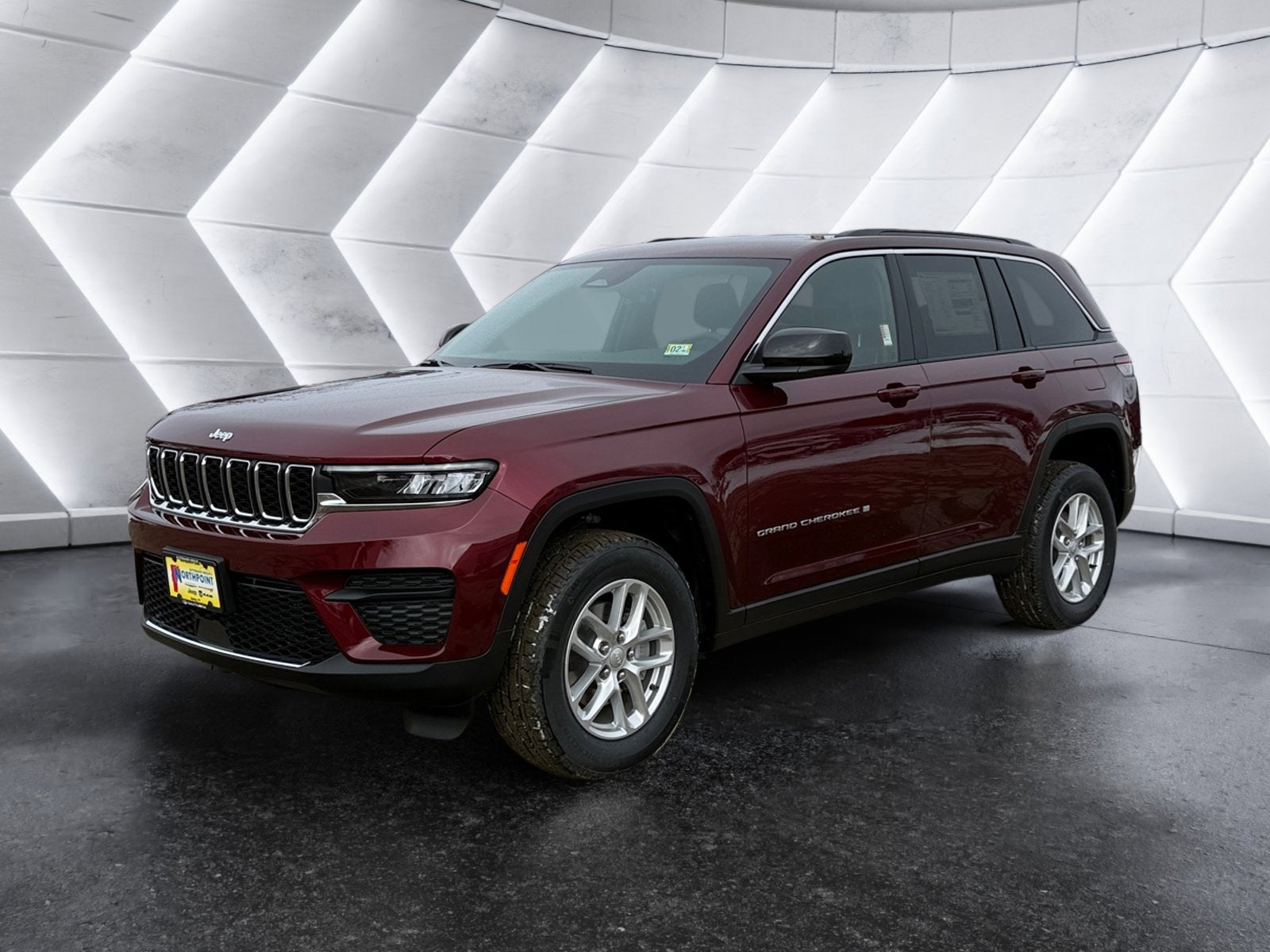 2026 Jeep Grand Cherokee Laredo