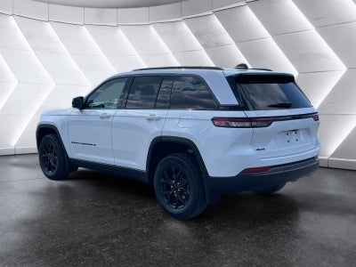 2026 Jeep Grand Cherokee Laredo Altitude