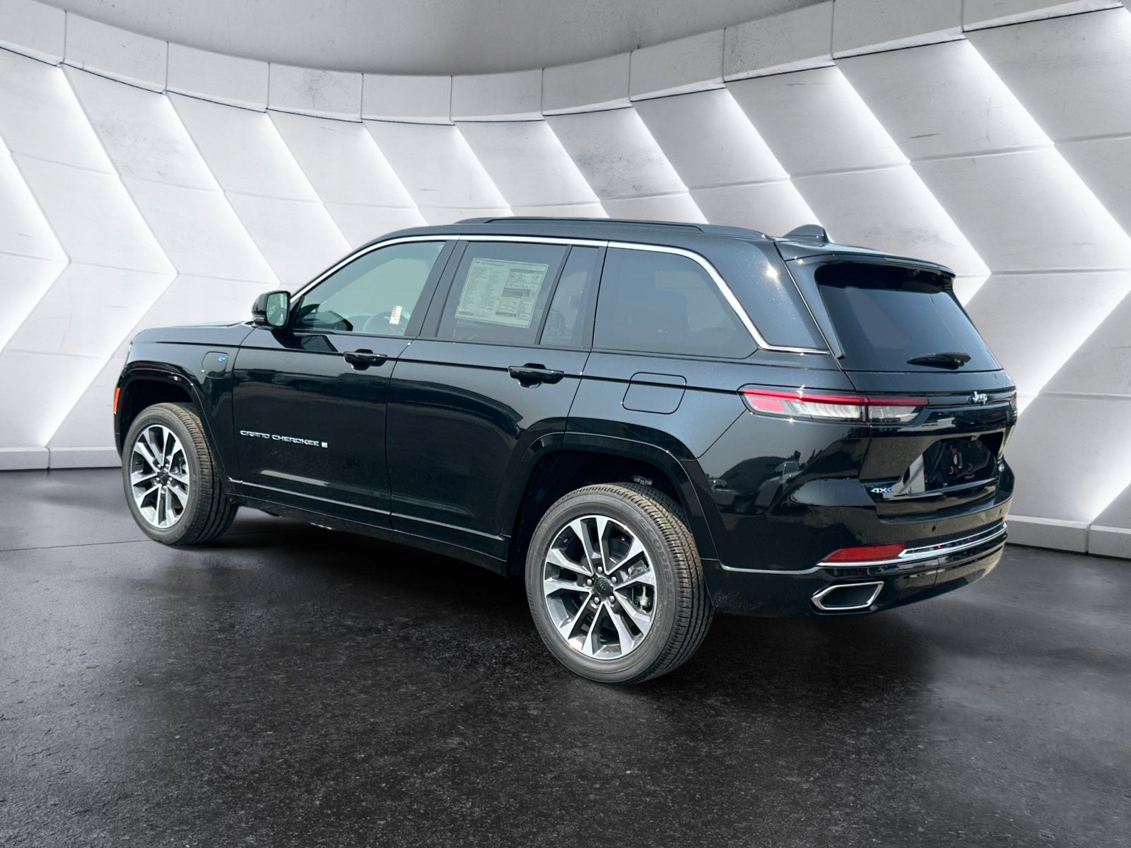 2024 Jeep Grand Cherokee 4xe Overland 4xe