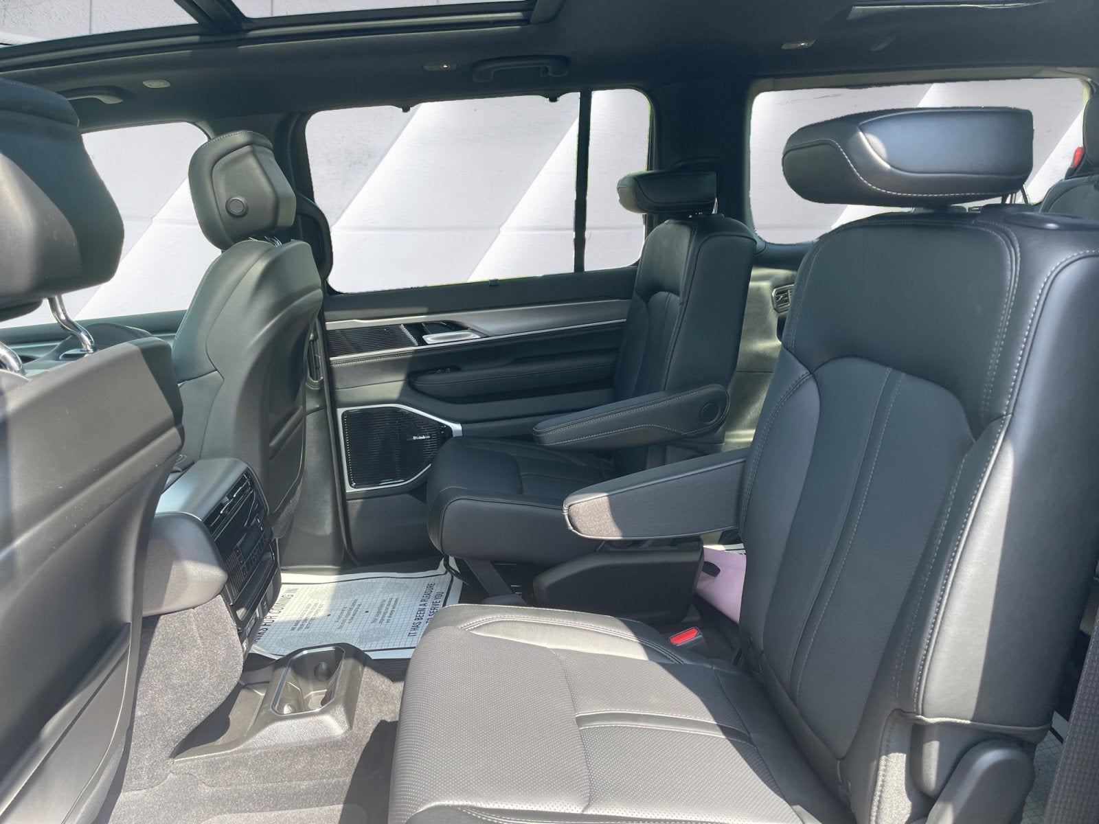 2026 Jeep Grand Wagoneer Limited Reserve