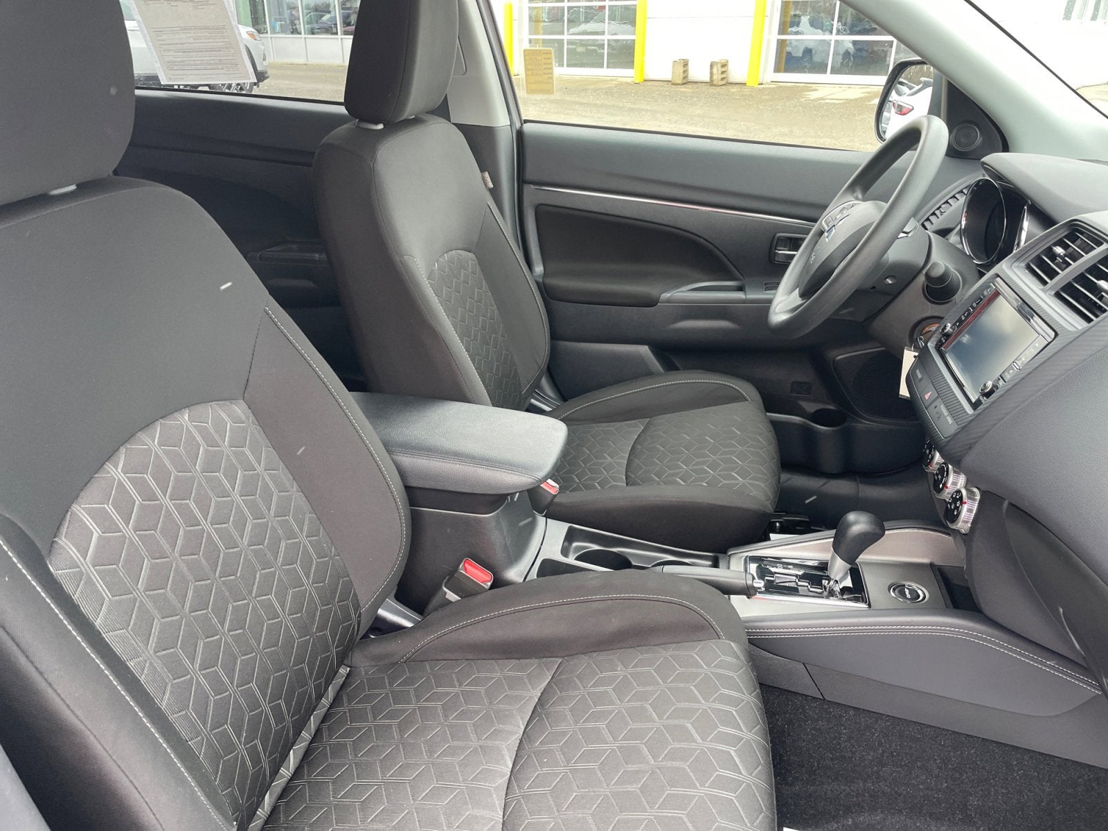 2025 Mitsubishi Outlander Sport 2.0 ES