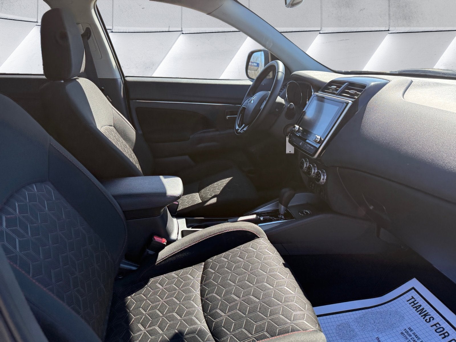 2025 Mitsubishi Outlander Sport 2.0 LE