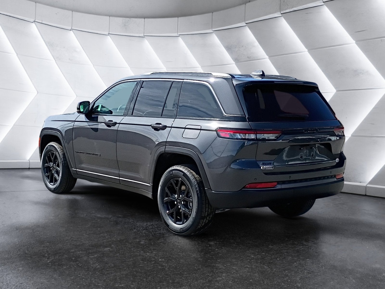 2026 Jeep Grand Cherokee Laredo