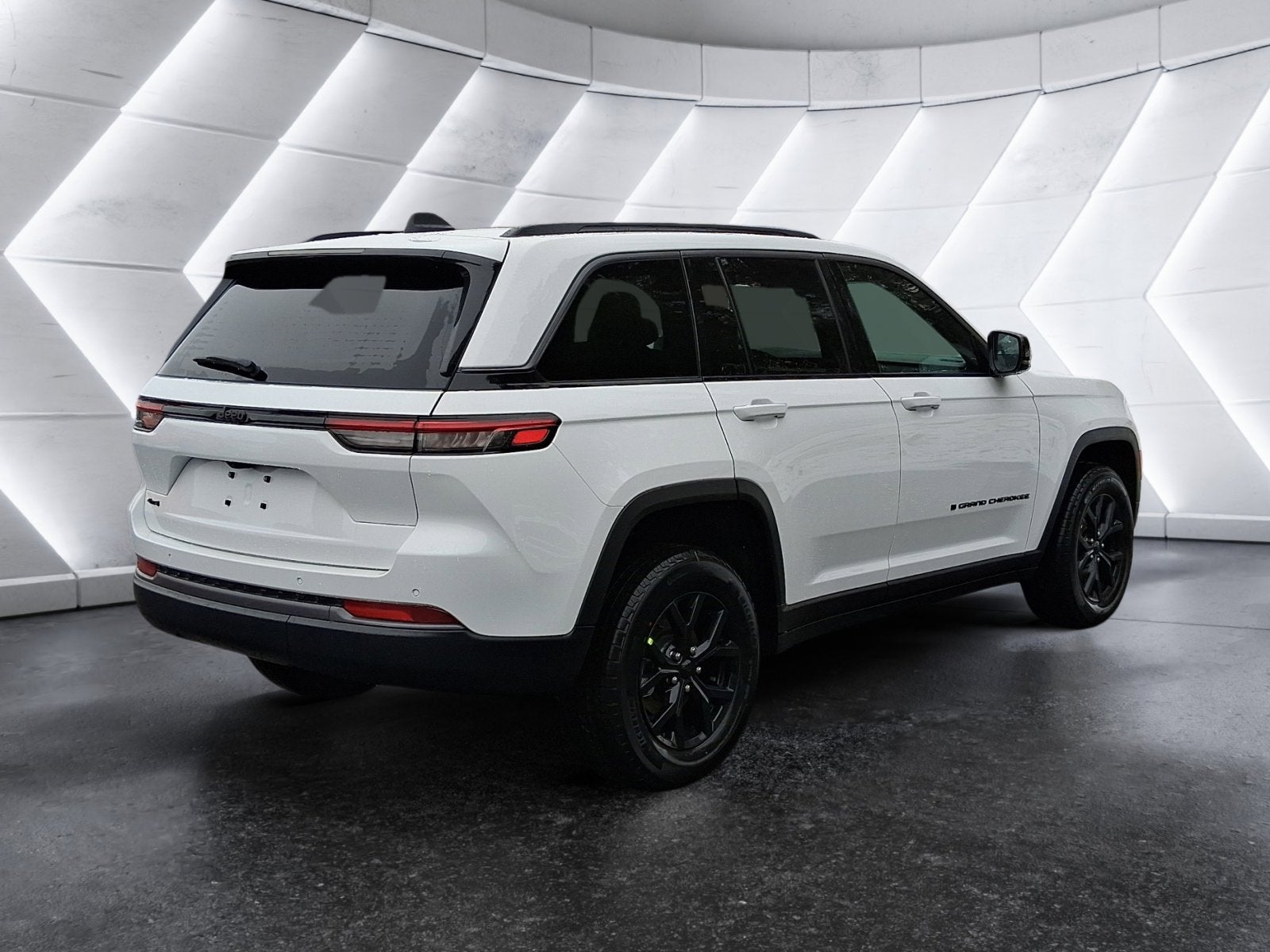 2026 Jeep Grand Cherokee Laredo