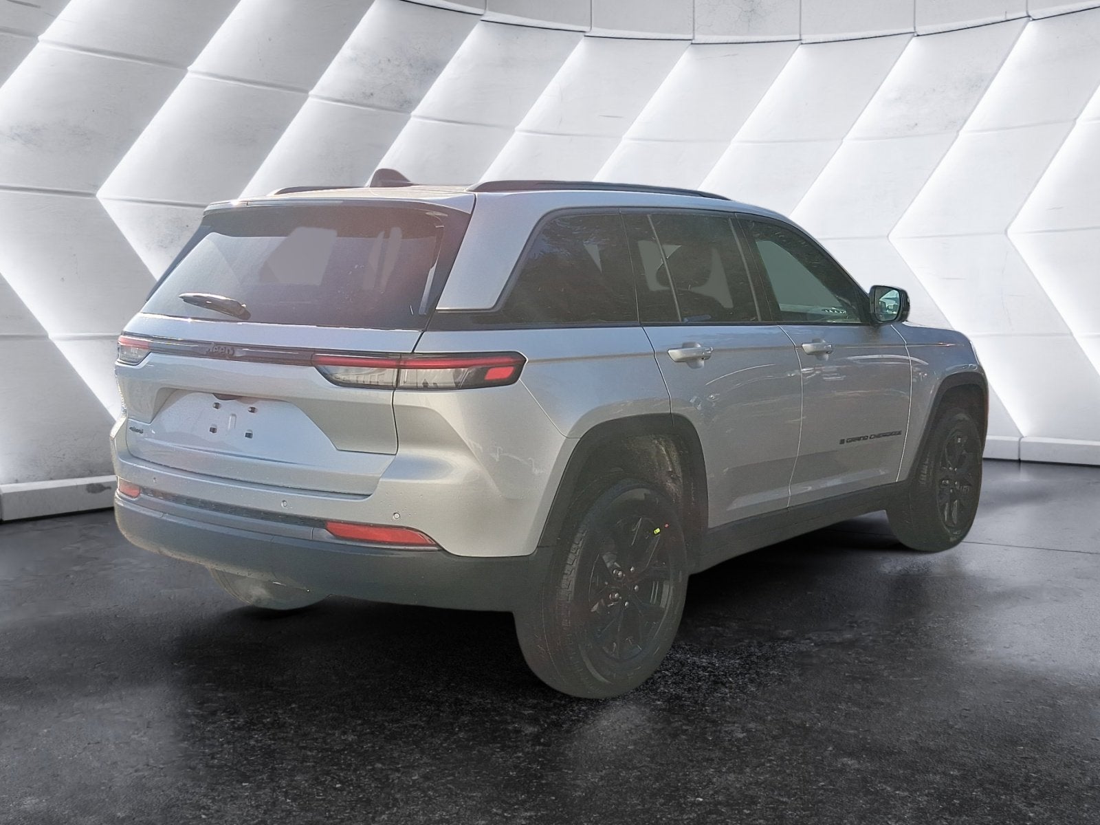 2026 Jeep Grand Cherokee Laredo