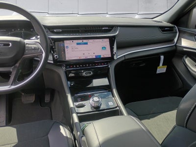 2027 Jeep Grand Cherokee Altitude