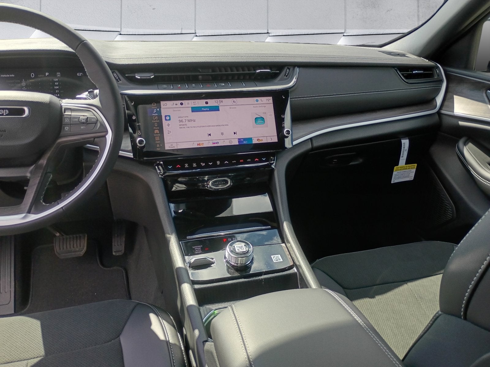 2027 Jeep Grand Cherokee Altitude