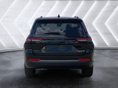 2027 Jeep Grand Cherokee Altitude