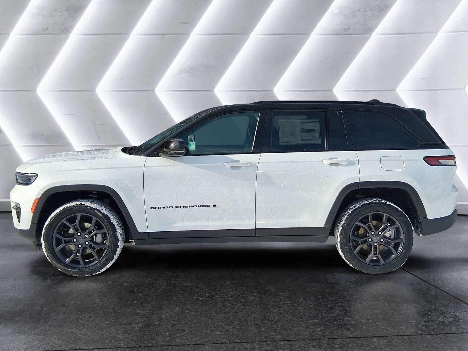 2025 Jeep Grand Cherokee Limited BLACKOUT