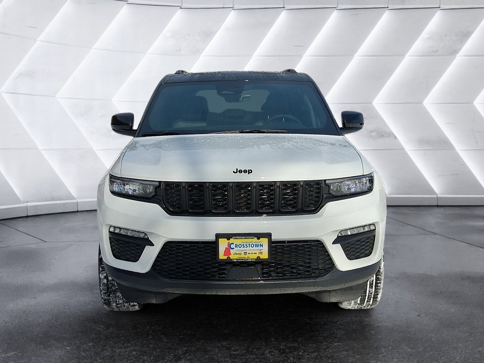 2025 Jeep Grand Cherokee Limited BLACKOUT