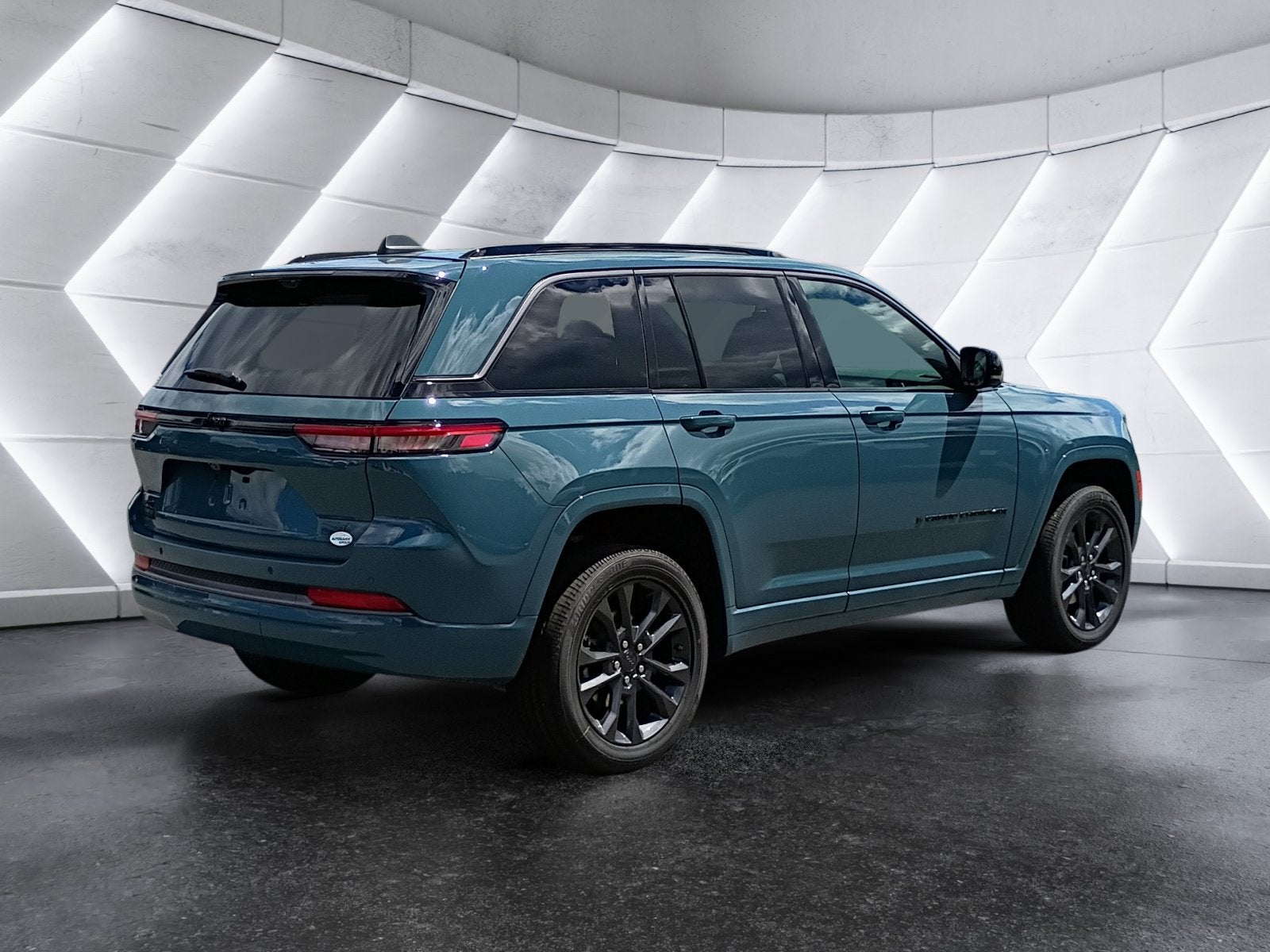 2026 Jeep Grand Cherokee Limited Reserve