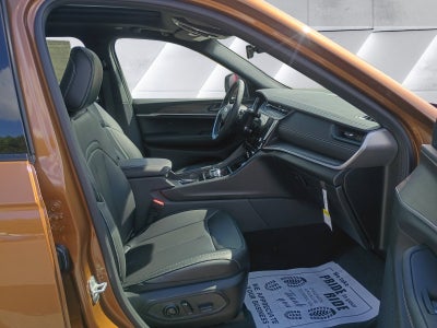 2027 Jeep Grand Cherokee Limited