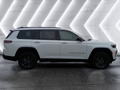 2027 Jeep Grand Cherokee L Laredo Altitude