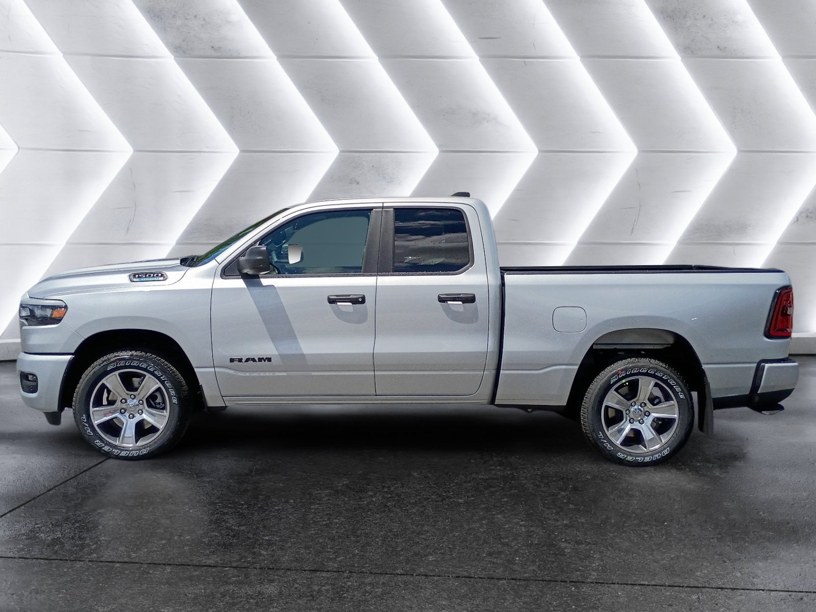 2026 RAM 1500 Express