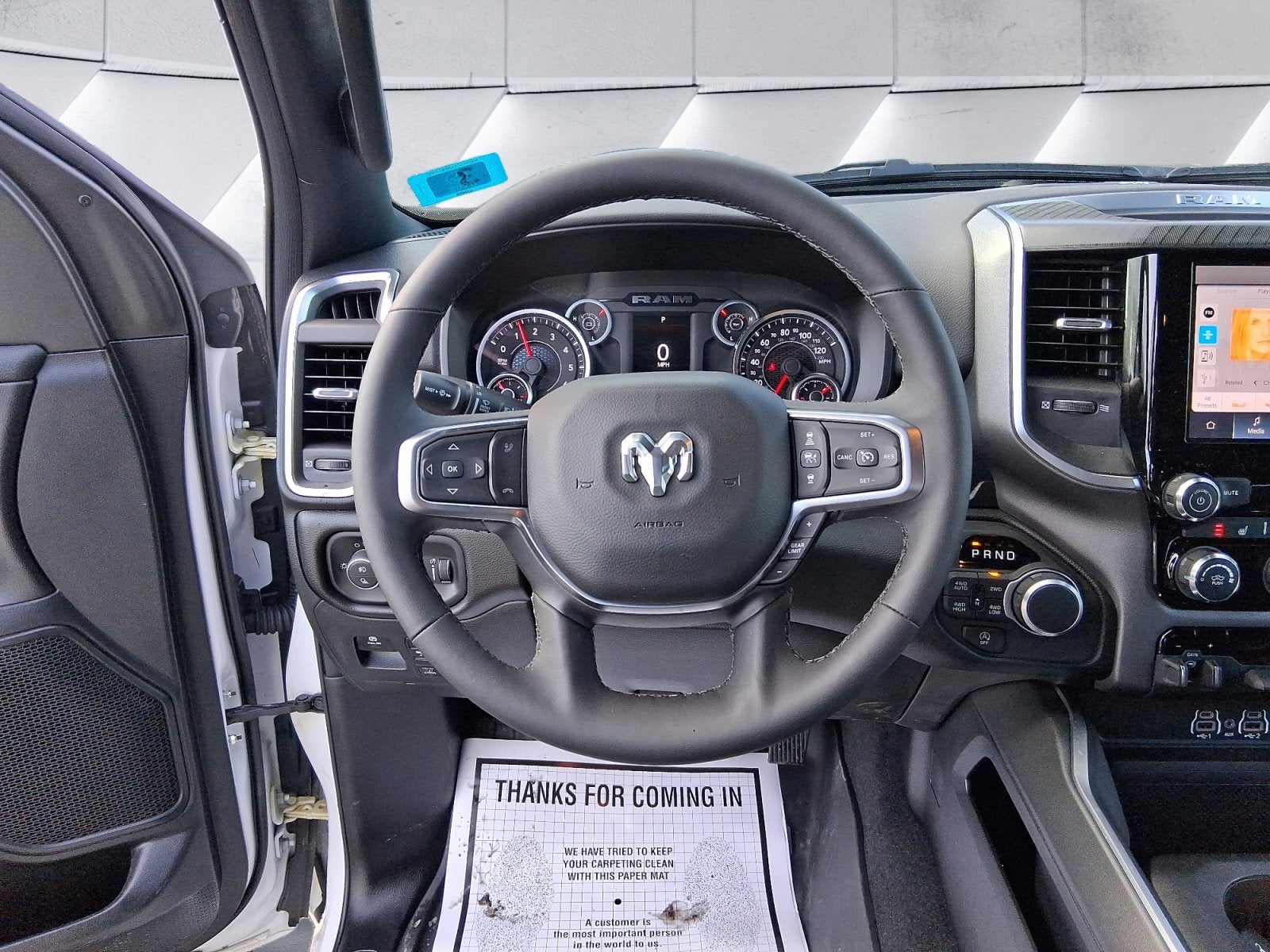 2025 RAM 1500 Big Horn/Lone Star LEVEL 1