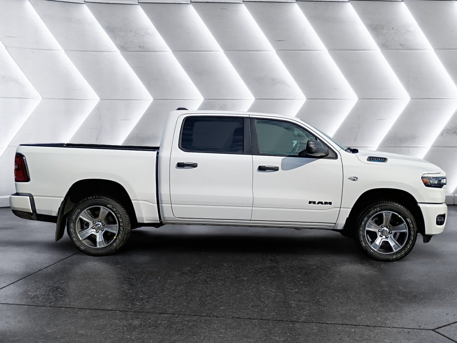 2026 RAM 1500 Express