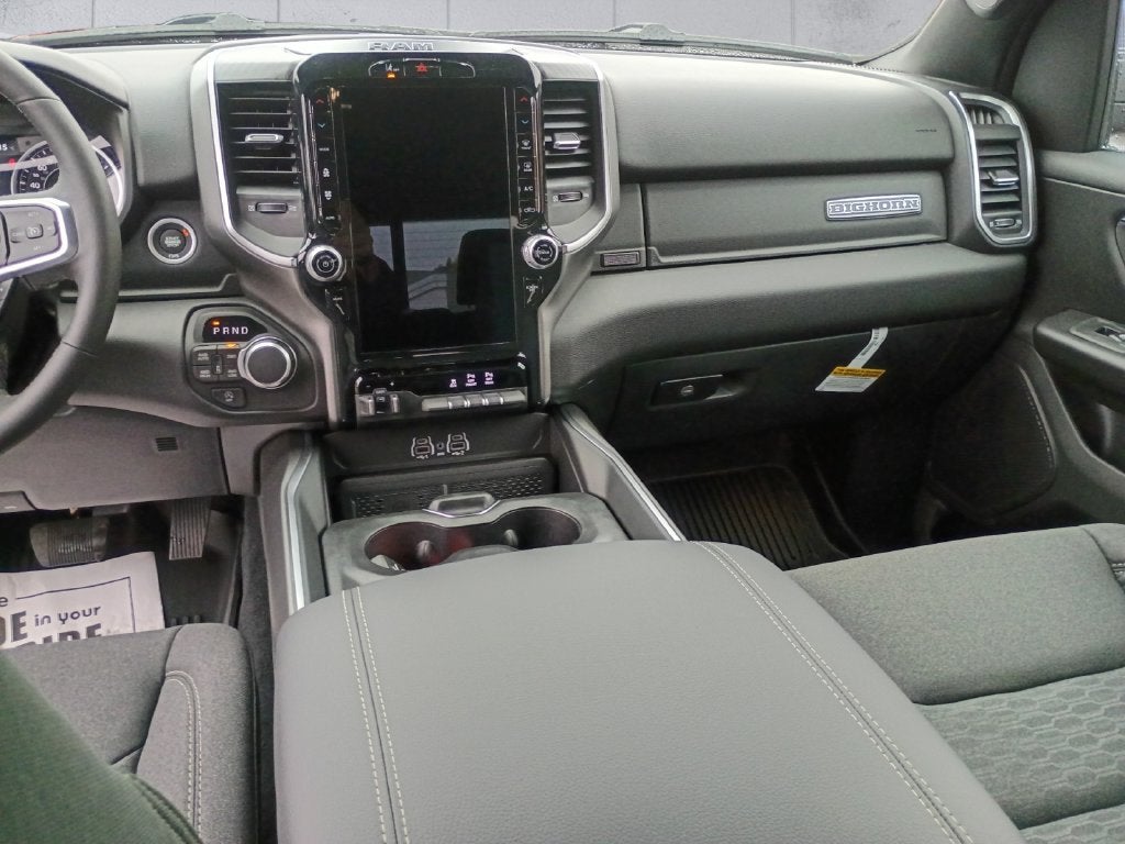 2027 RAM 1500 Big Horn/Lone Star
