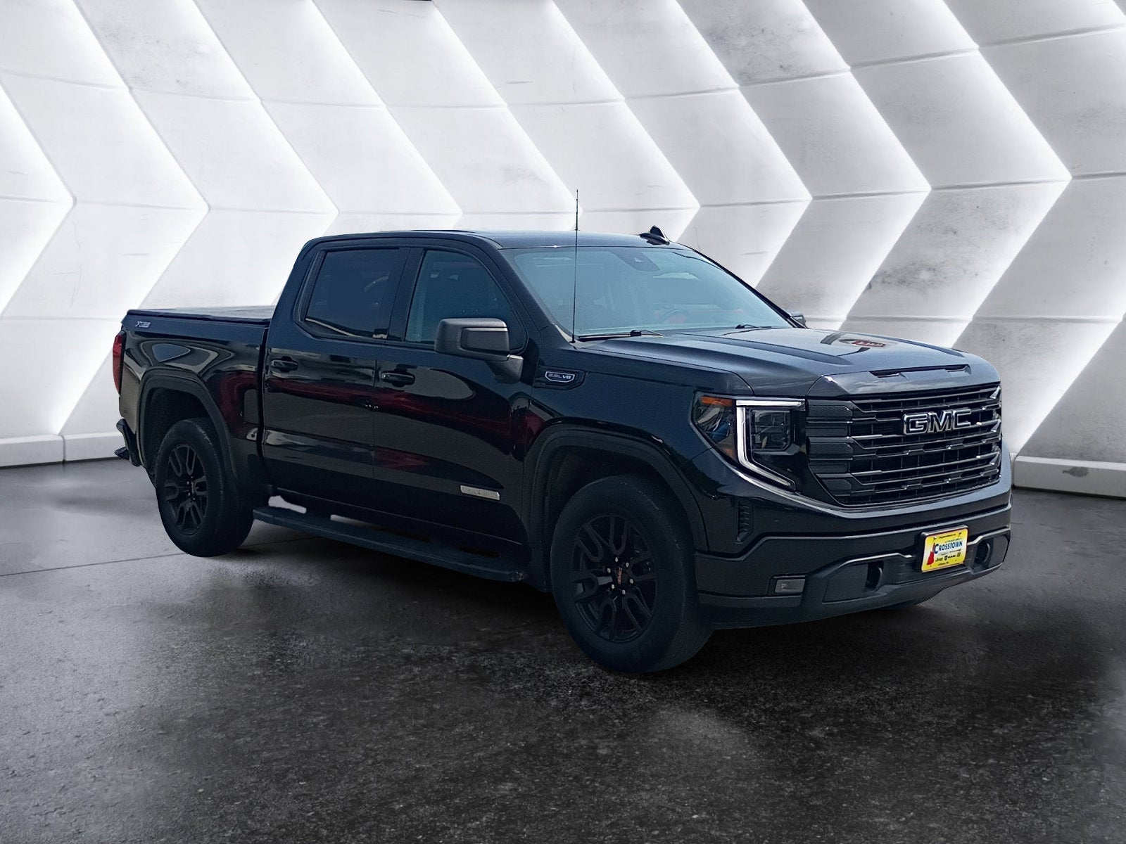 2023 GMC Sierra 1500 Elevation