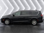 2026 Chrysler Pacifica Select 8 PASSENGER