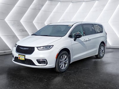 2026 Chrysler Pacifica Select AWD