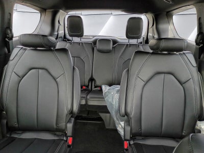 2026 Chrysler Pacifica Select AWD
