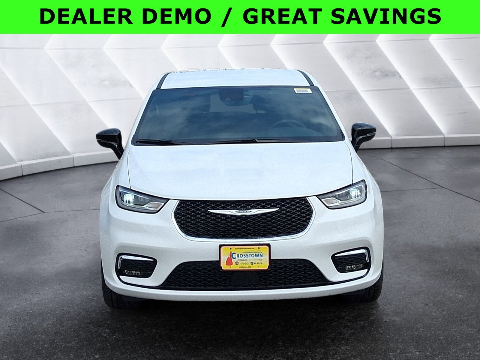 2026 Chrysler Pacifica Select AWD