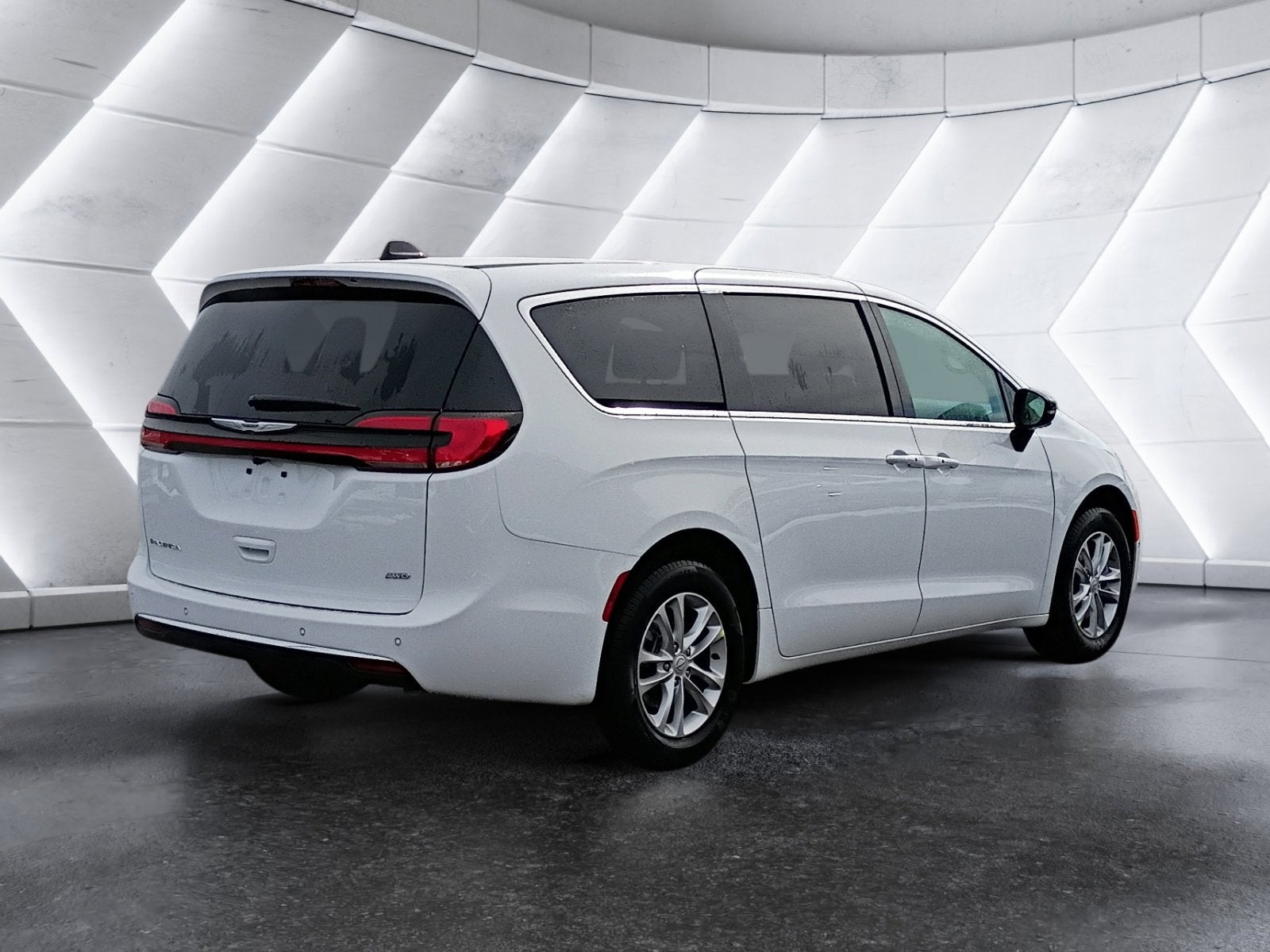 2026 Chrysler Pacifica Select AWD