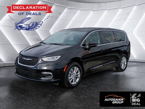2026 Chrysler Pacifica Select AWD