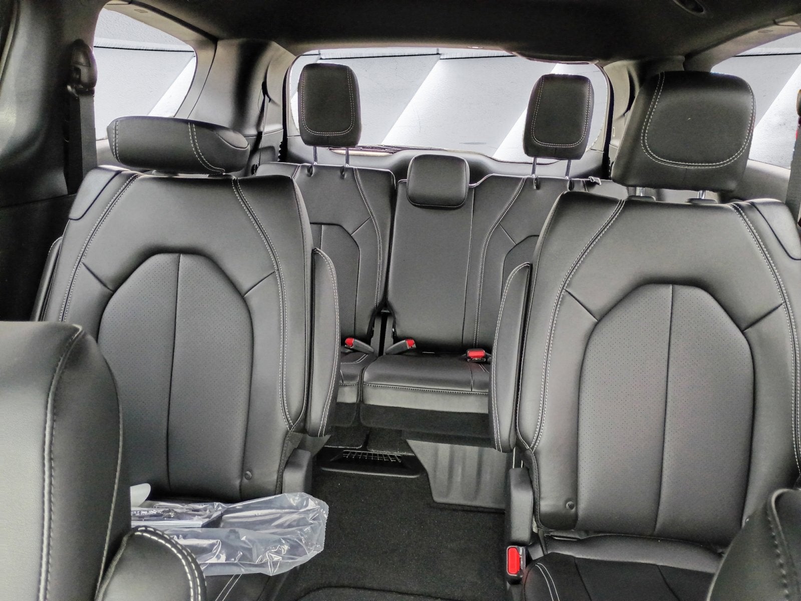 2026 Chrysler Pacifica Select AWD