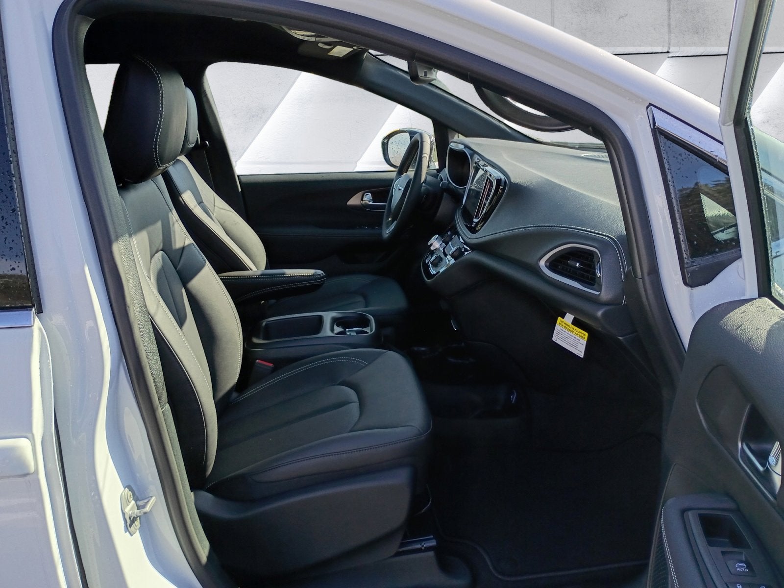 2026 Chrysler Pacifica Select AWD