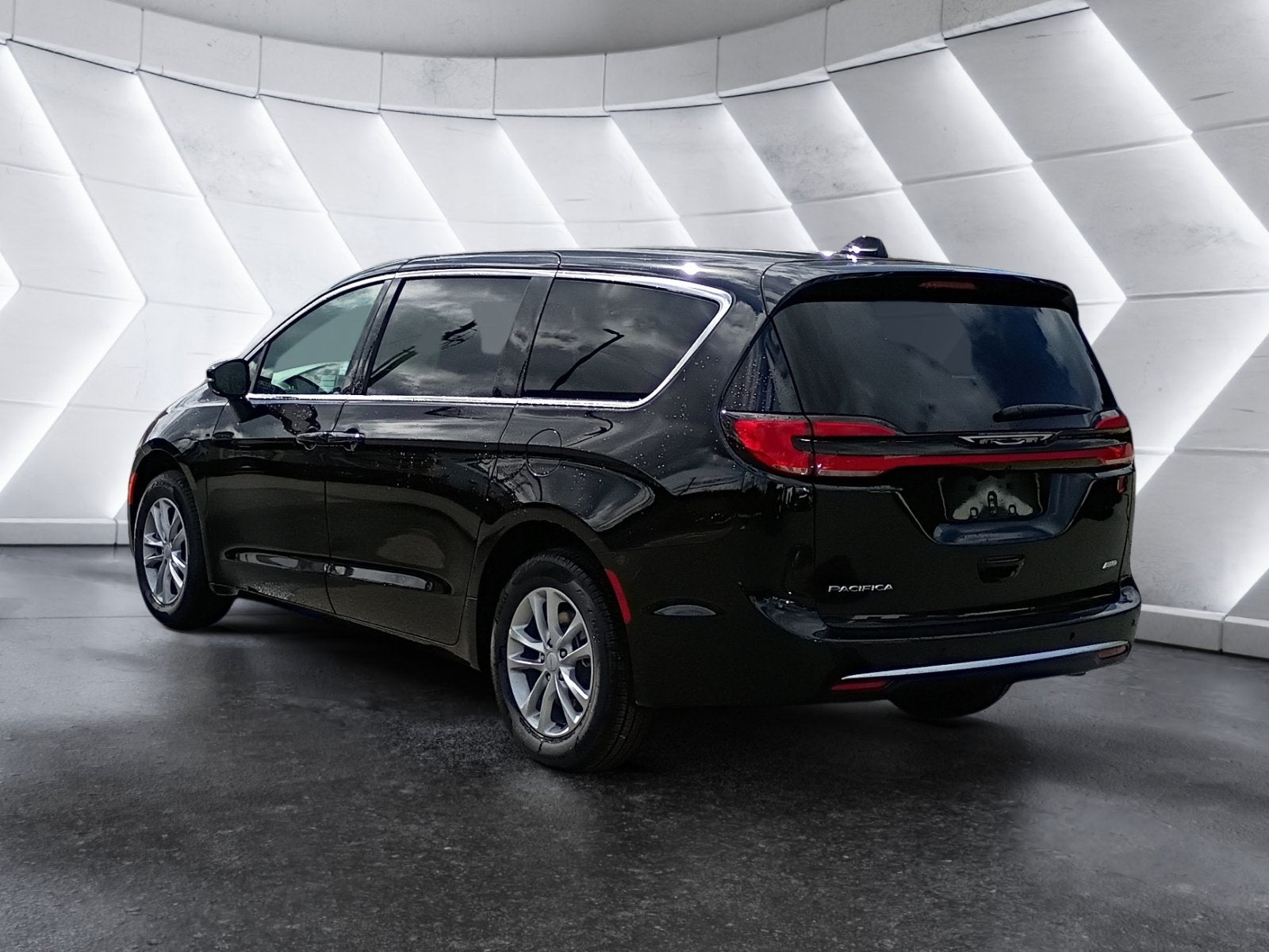 2027 Chrysler Pacifica Select AWD